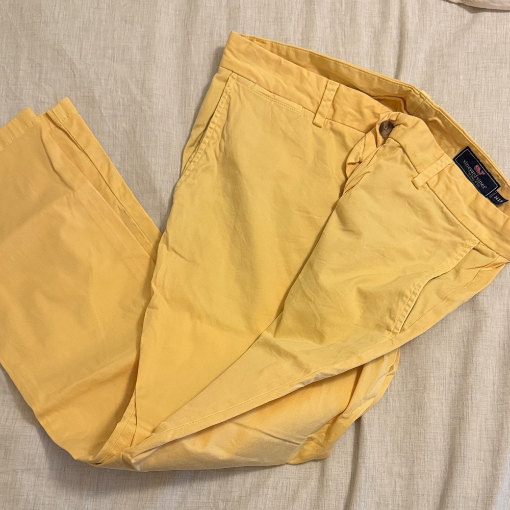 Vineyard Vines Men's Yellow Chinos